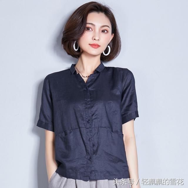 年年裙子配高跟鞋，俗土！如今主流这样减龄装，配凉鞋，美到扎心