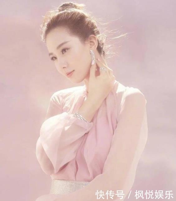  [女生]气质“超好”的女生是何模样？直男看后直言：这就是心中的理想型