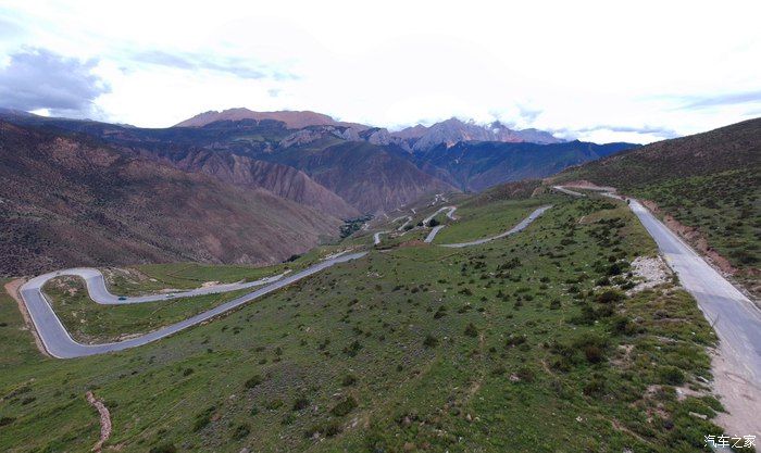 比亚迪唐新能源自驾川藏线抵达怒江72拐，何止72拐！