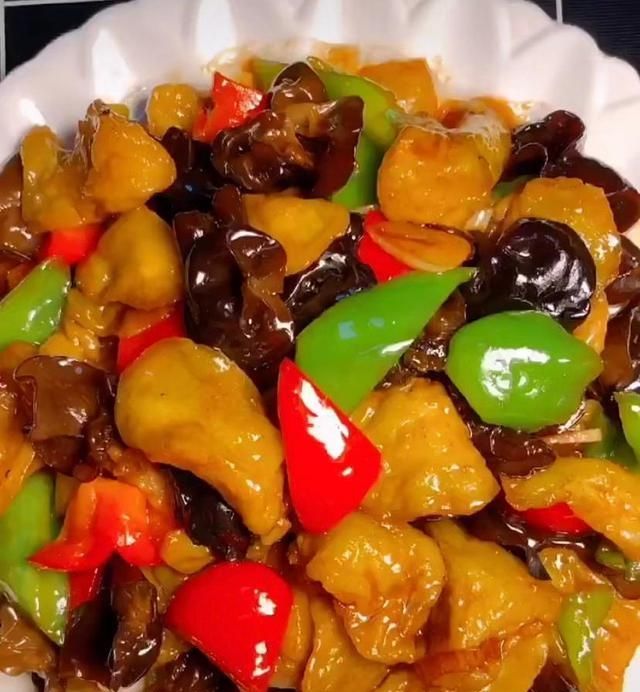  [咸香]茄子这样做，咸香可口，一顿一锅米饭不够吃