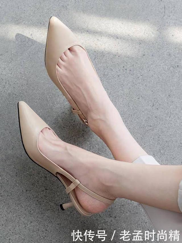 气质|玩转足尖时尚必备高跟,让你"足"够美丽,百搭时尚显气质