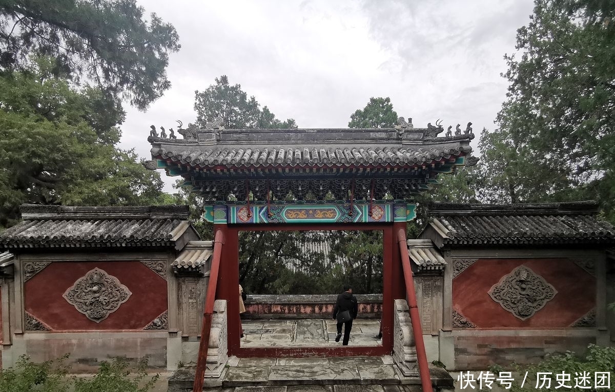 香山:走进香山碧云寺 罗汉堂内寻找乾隆帝的踪影