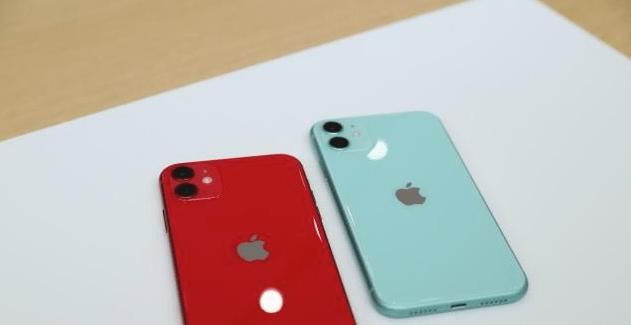  『跌成』库克妥协了！iPhone11一夜跌成“华为价”，首批用户后悔买早了