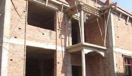 农村很多新盖的房子不装修也不住人，是什么原因？老农说出了三点