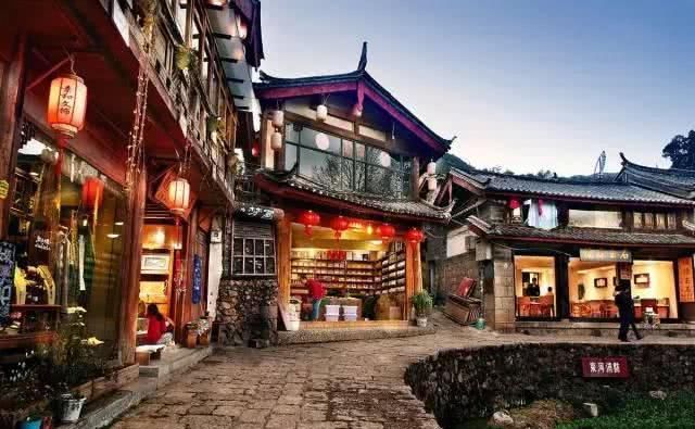 最美的享受，不用出国门，找一个小镇，任时间慢慢流淌