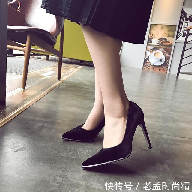  [演绎]女人的魅力需要一款細高跟鞋来演绎