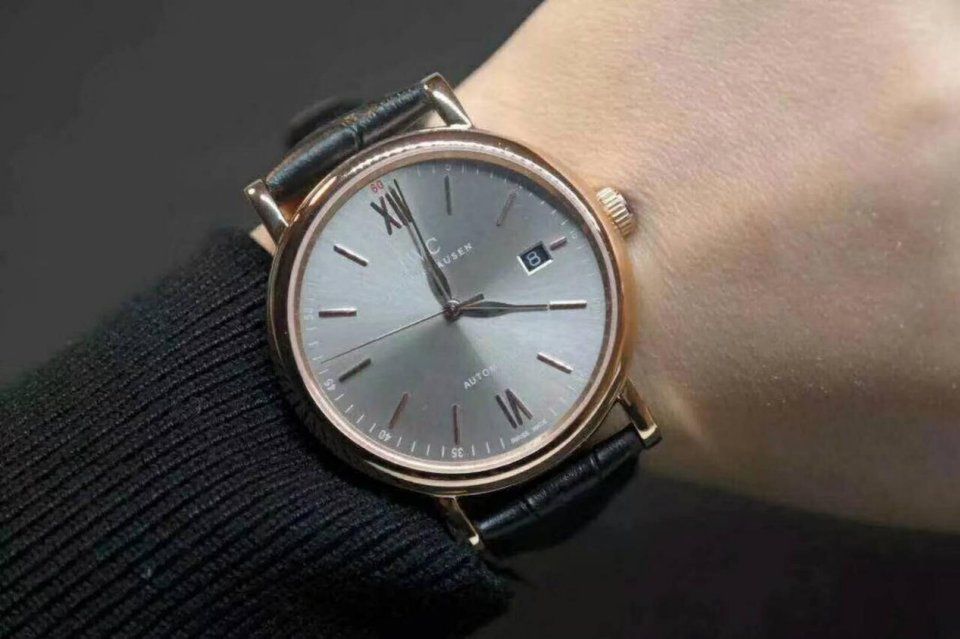 职场底层员工都能轻松选择的10款最具性价比的复刻名表，你喜欢吗