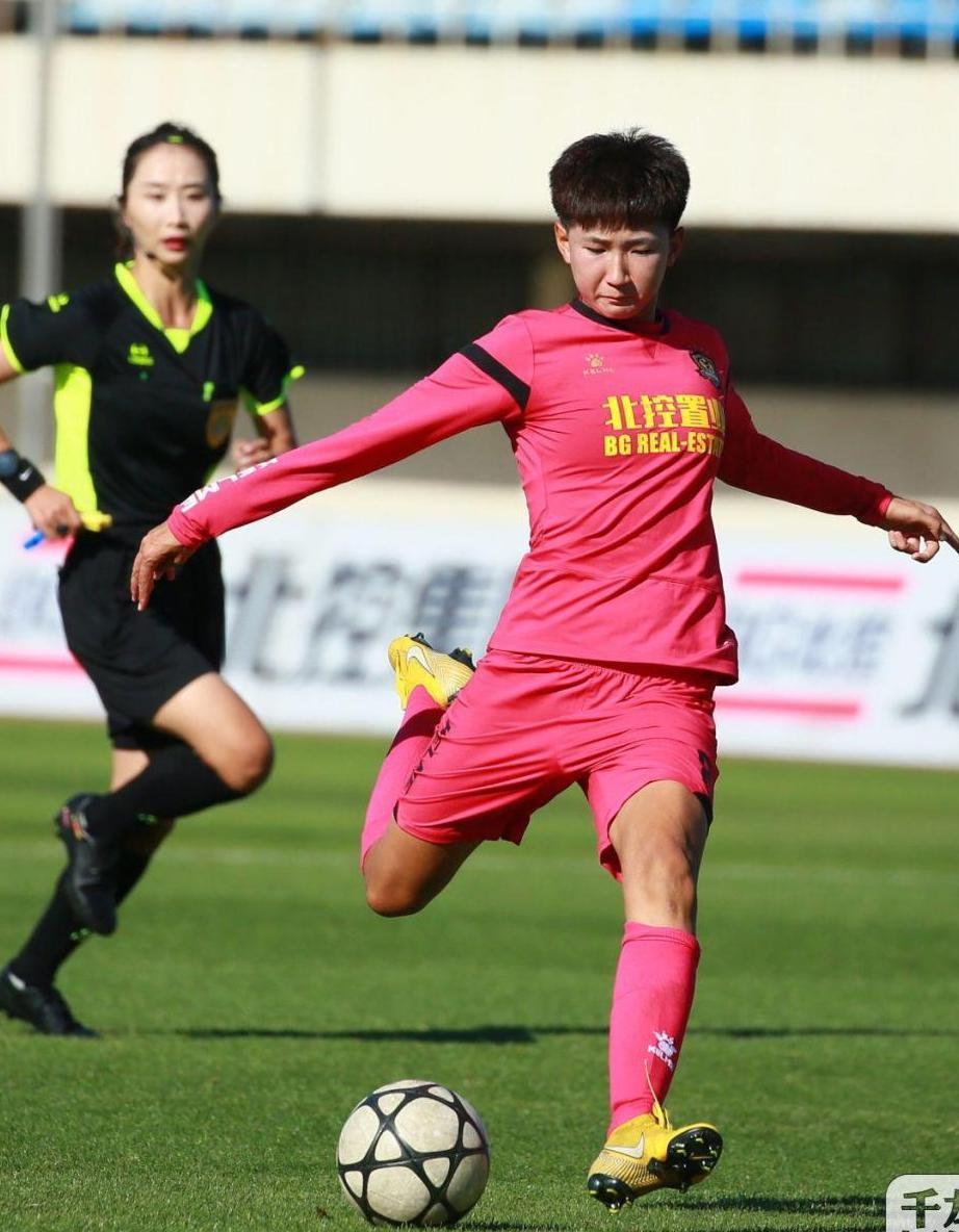 女超战报| 维罗妮卡角球直接破门 北京北控置业女足1:2大连权健