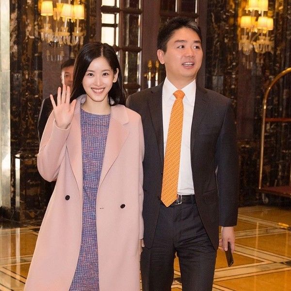 奶茶妹妹的素颜又双叒叕美出新高度!这种素颜和精修没差的颜值究