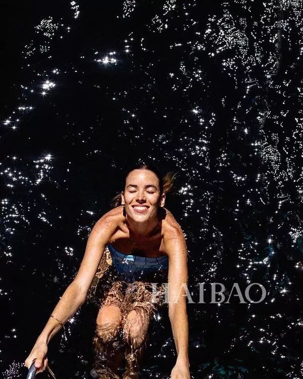 奇怪| 满脸雀斑的她从不磨皮，但是拍出来却比蛇精脸还好看