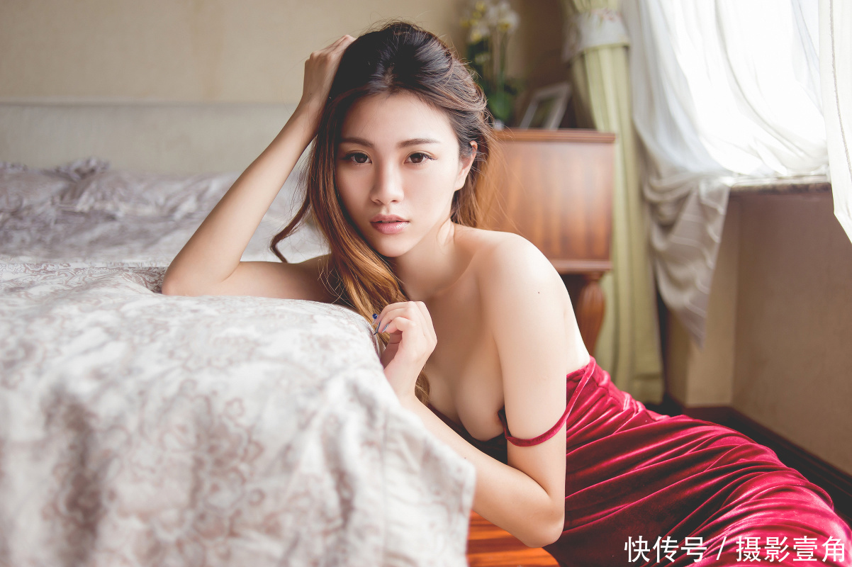 人像摄影：成熟女人独有的芬芳和气质