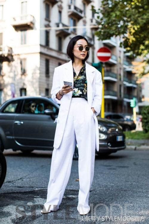 再热的夏天也要用白色STYLE高冷起来！