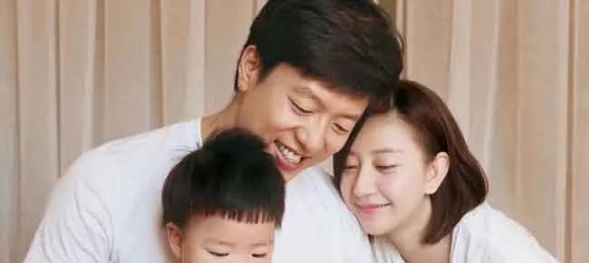 姚晨发文唐一菲