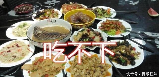  「调整饮食」怀孕期间孕吐严重，90后孕妈只能泡面充饥，生产后全家乱套