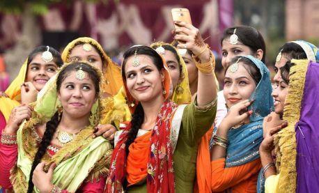 在国内定居的印度人, 他们是如何看待中国? 可能会让你感到意外!