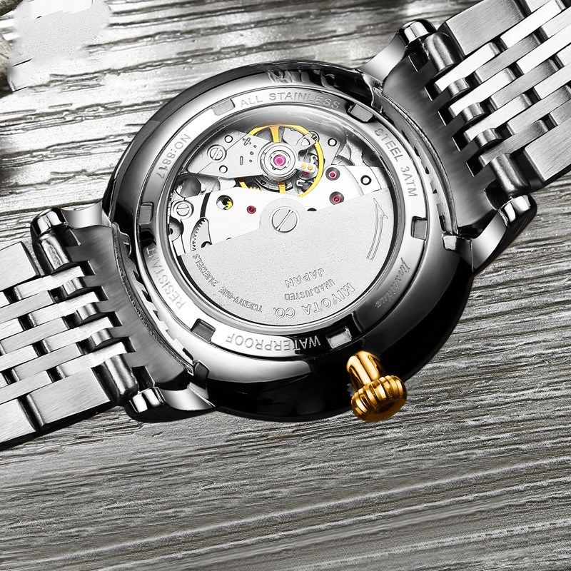 中国机械表突飞猛进!陀飞轮技术引得外国人点赞，世界爱上中国造