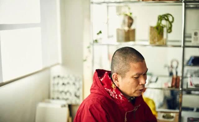  『潮牌』除了卖衣服都在做些啥？你不会还觉得它是“潮牌”吧？