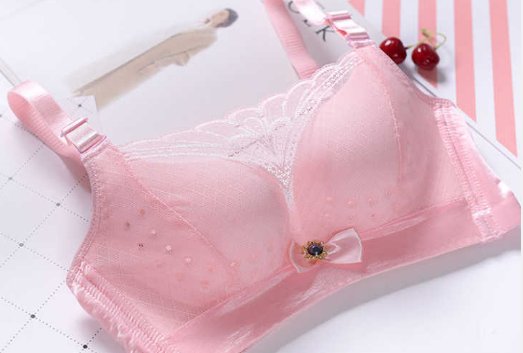 对不起，我还是忘不了这些优雅迷人的文胸，买个5件都不过分