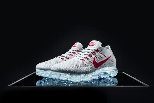  系列：全掌气垫取缔传统鞋底，重新定义Air系列的VaporMax还是双百搭王
