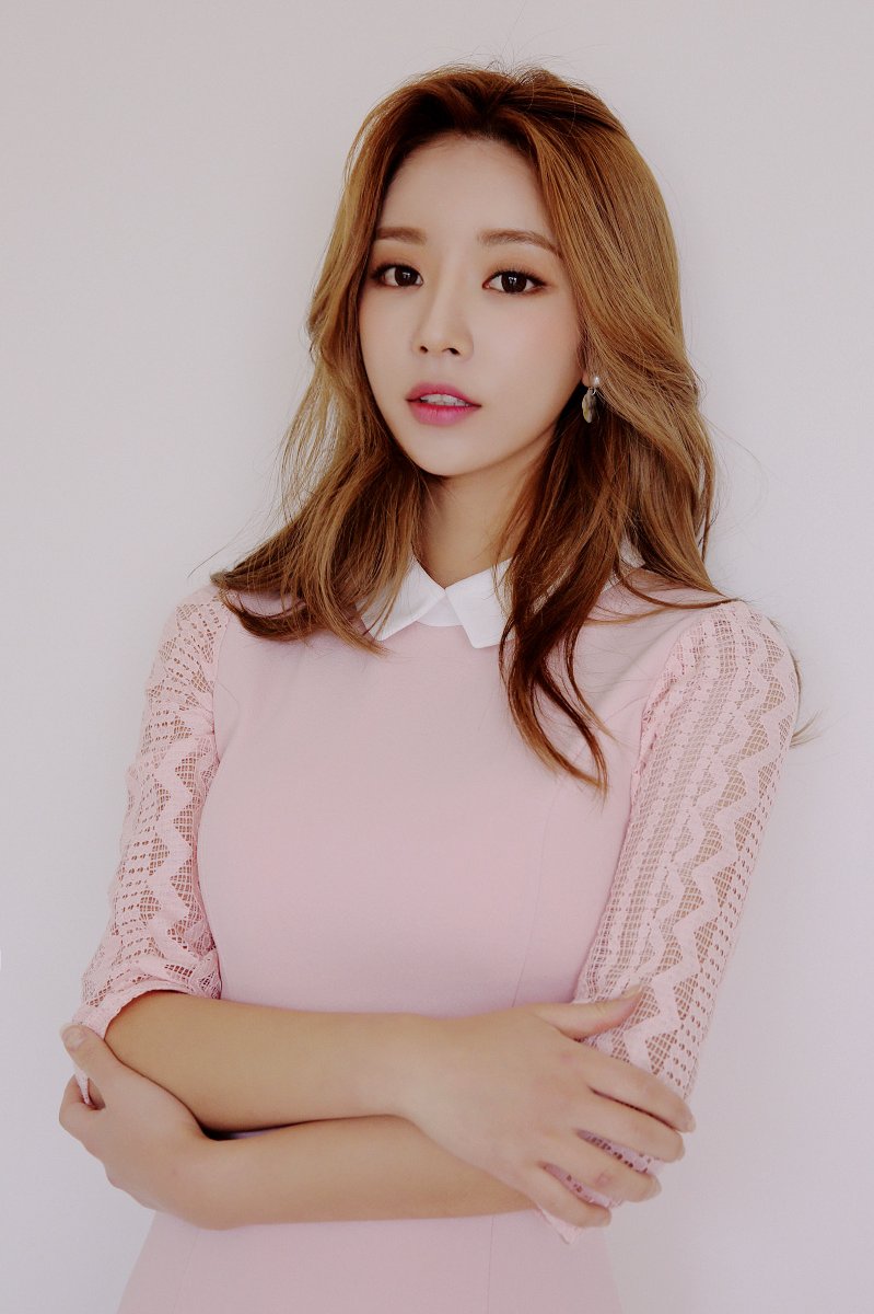 秋絮玫瑰调色板公主领裙