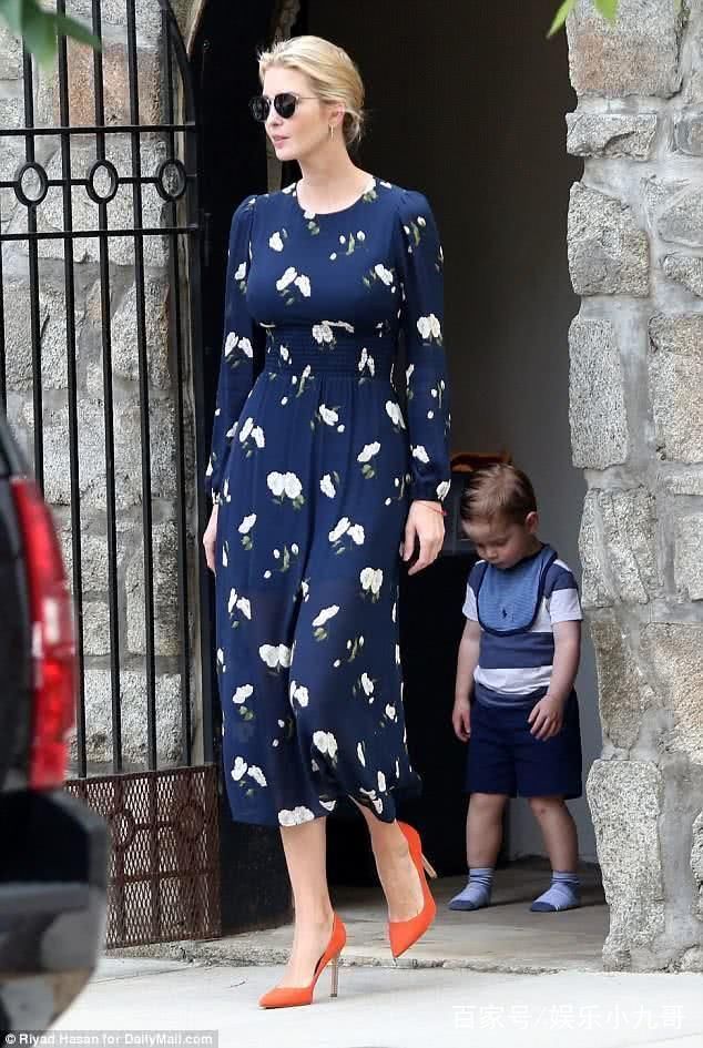 库什纳上班获闺女亲送，阿拉贝拉遗传伊万卡长腿