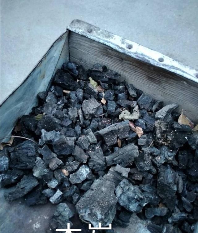  [植兰]“它”是植兰的优良材料，透气性强，营养高，但添加量却不易过多