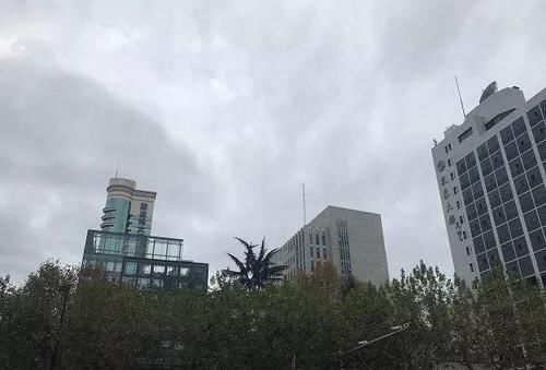  冷空气|“不懂事”的冷空气又来了！风力猛增气温倒挂