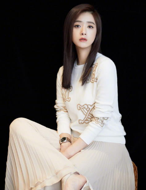 蒋欣的胖已经不算什么了,发型才是亮点,网友:发型师可以换了