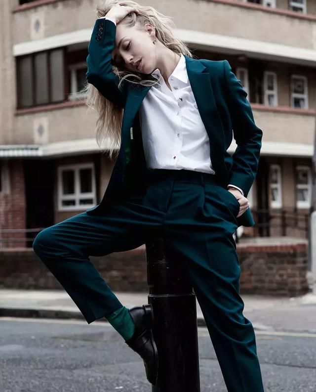 初代博主，最爱的还是她-换季穿衣没灵感?从她身上能找到!