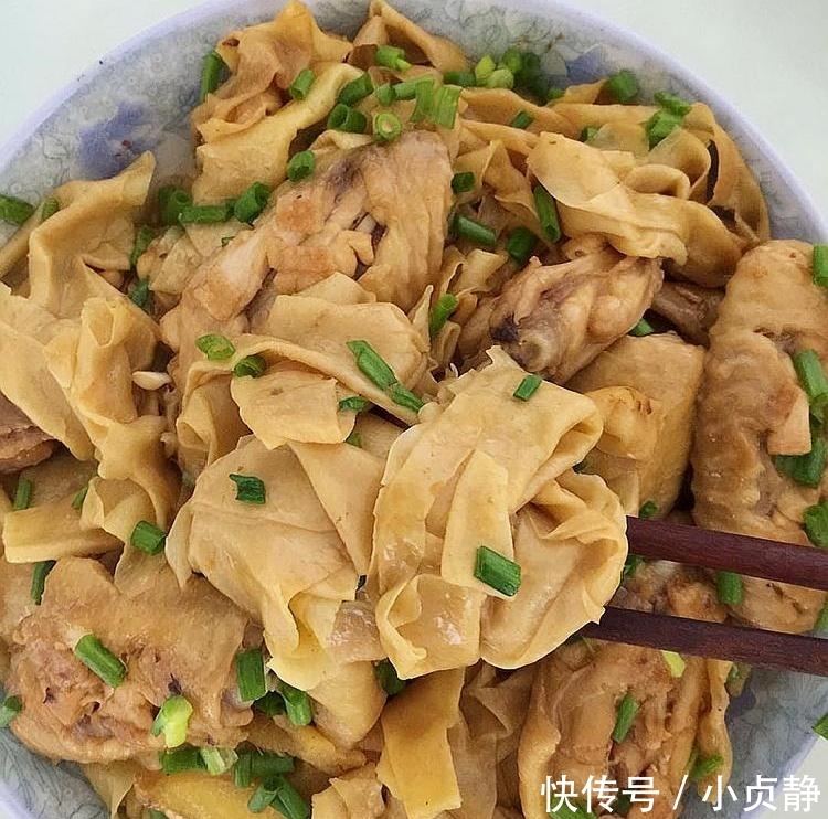  『满满雌激素』“天然黄体酮”终被找到，每周吃2次，皮肤紧致了，素颜也很美