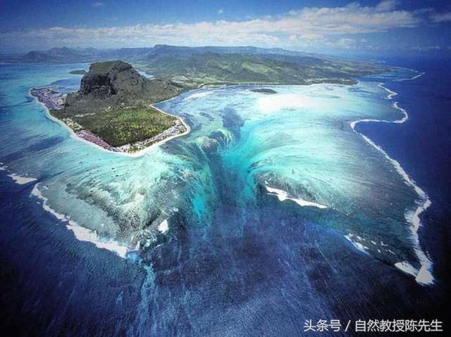 海底下竟然有个深海大瀑布倾泻而下，但真实奥妙却不是你想的那样