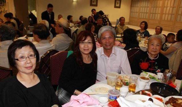 大量华人从美国回来，背后原因令人气愤，网友：走了就不要回来