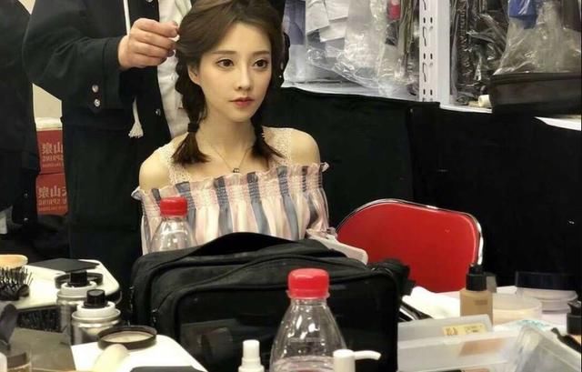 抖音温婉和斗鱼冯提莫为什么突然红了?如今一