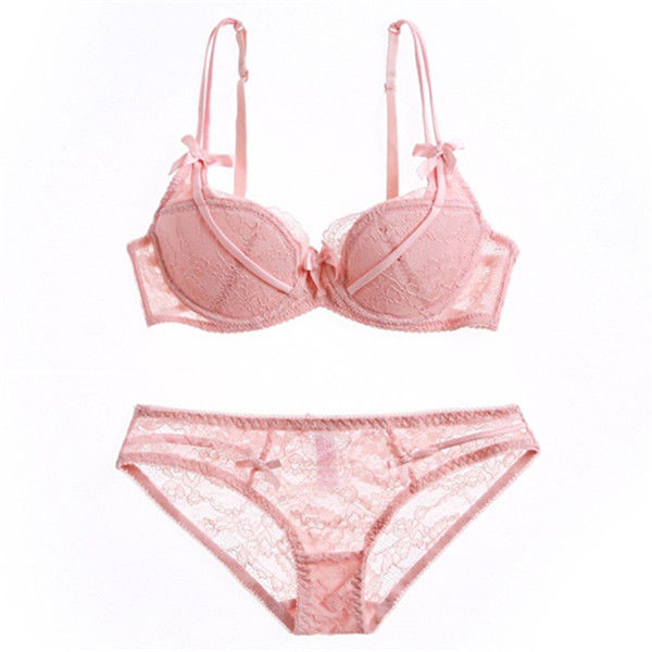 三伏天太热了~学岛国女人穿“透明文胸+内内”，凉快又性感