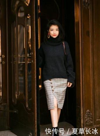  [养眼]路人街拍，小姐姐双腿白皙又有美感，看着很养眼