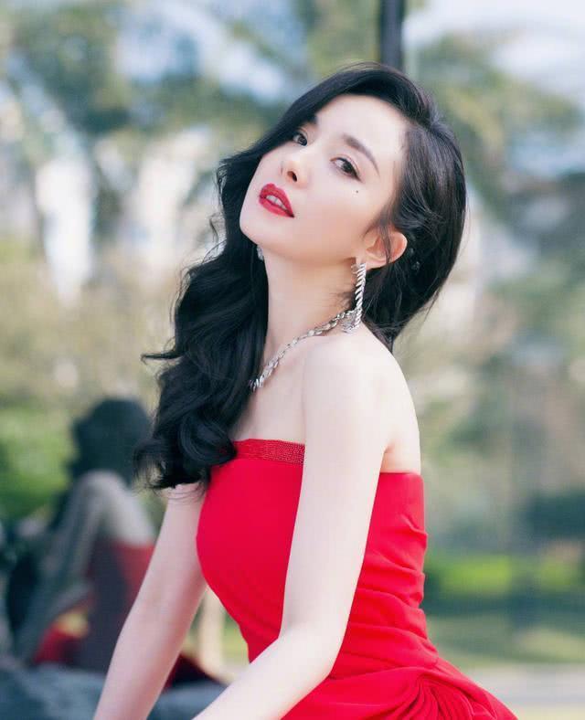 孩子@女明星拍戏撞上生理期咋办？杨幂机智，杨紫硬扛，林允让人心疼