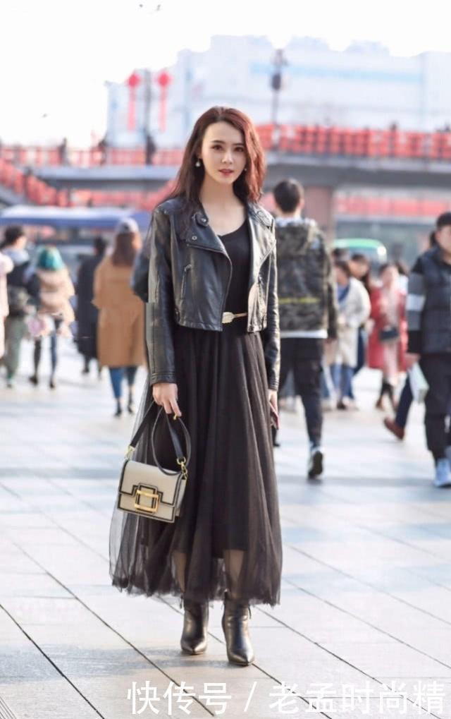  『摄影』摄影：连衣裙衬托更美的身姿,穿着之后时尚有型,青春美范十足！