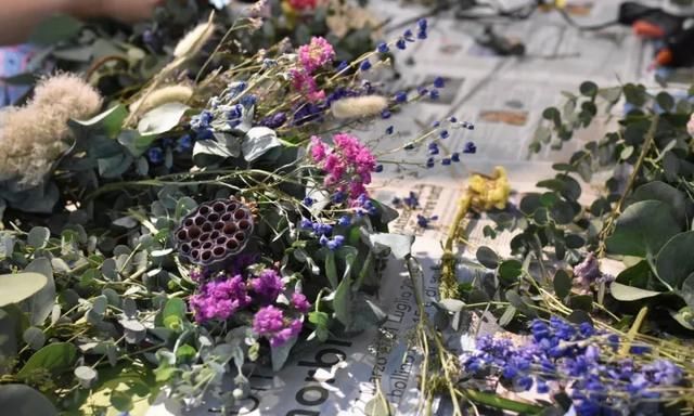  『手工』DIY手工制作：用干花做的花艺作品，比鲜花还美！