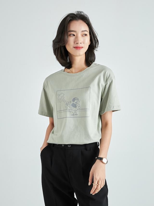  烦恼的就@T恤百搭不挑身材，搭配牛仔裤还是半身裙，不用担心搭配出错