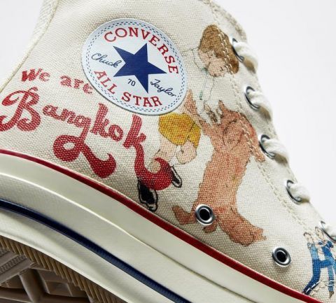  『联名』小花联名也有支线！这双 Converse 光看鞋垫就想买