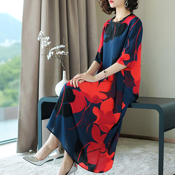 小姨真不差钱，但立秋也不穿真丝!满衣柜都是这种秋裙，美到飞起