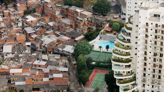 印度富人区的生活简直享受至极，难怪印度人认为印度经济远超中国