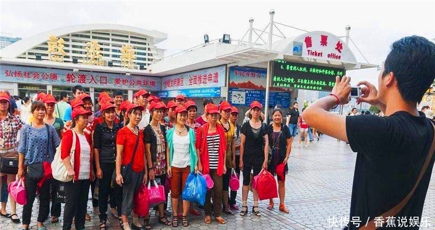 廉价的“老年团”只要几百块,旅行社不怕亏本吗?听听导游怎么说