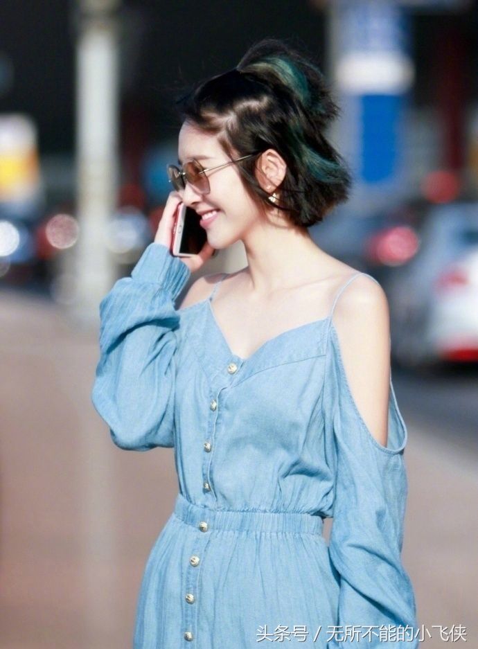 唐艺昕真淘气，头发挑染几缕“绿毛”，网友:张若昀快来管管!