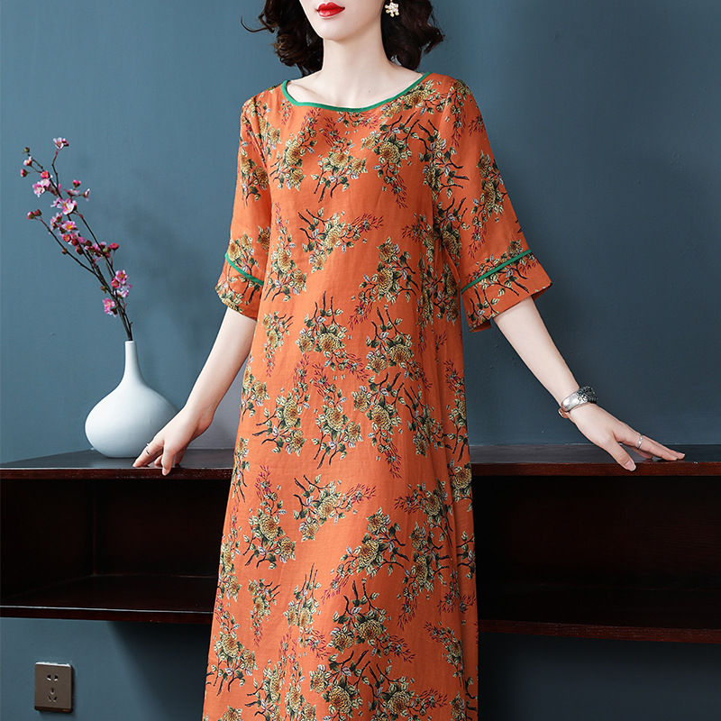 新出炉一种裙，不仅漂亮，还高贵，适合6070女人，满满女人味