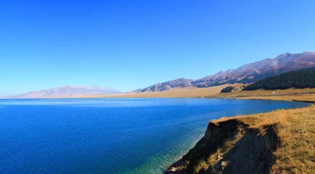 这条用时5天的自驾路线，你能从夏末一直看到初秋