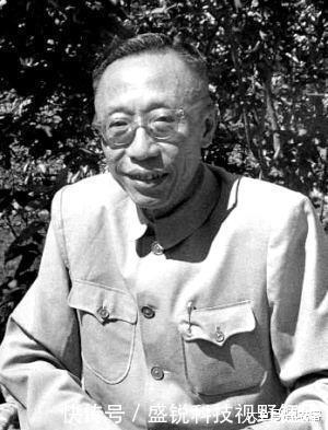  『明朝』都是末代皇帝，溥仪崇祯比我强很多，可有一点崇祯比不上我