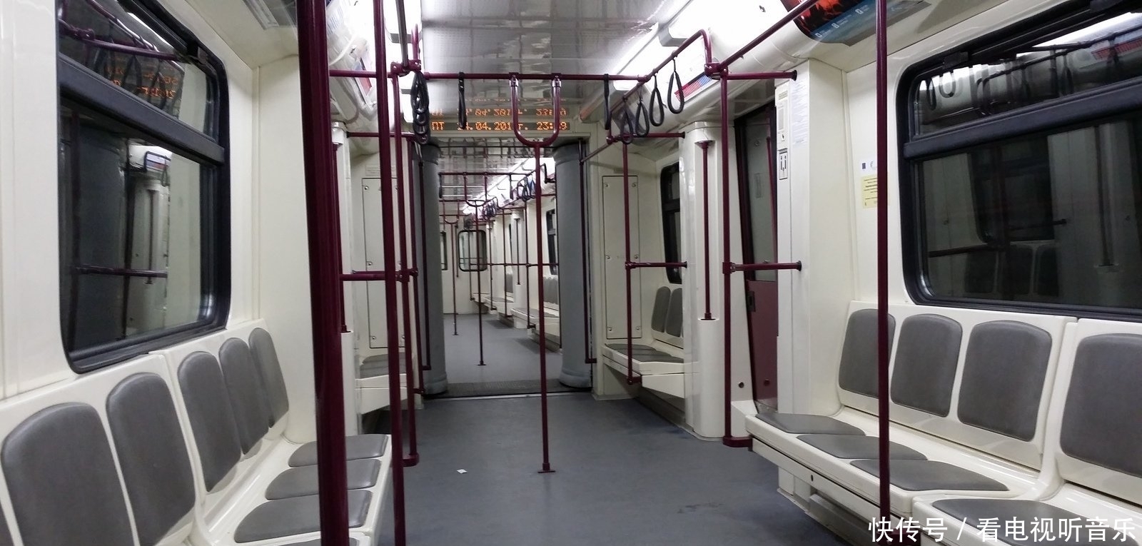 湖北正在打造一条地铁线路，沿线经过多个地区，将在2021年运行