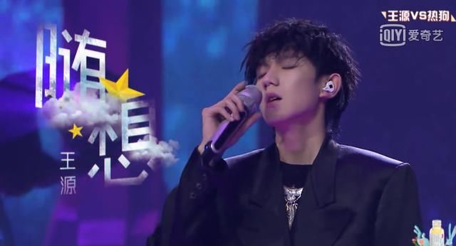 悠闲：「TFBOYS」「新闻」200412 曾想要飞到天上去看悠闲的鲸鱼，王源《随想》1岁生日快乐