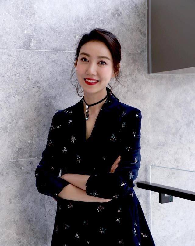  『气质』判断一个女生有没有气质,其实和颜值关系不大,关键在于这4点